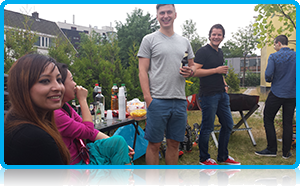 Apeldoorn Dragon Boat Festival attracts more than 100 thousand visitors to watch the boat races and listen to the live music. 