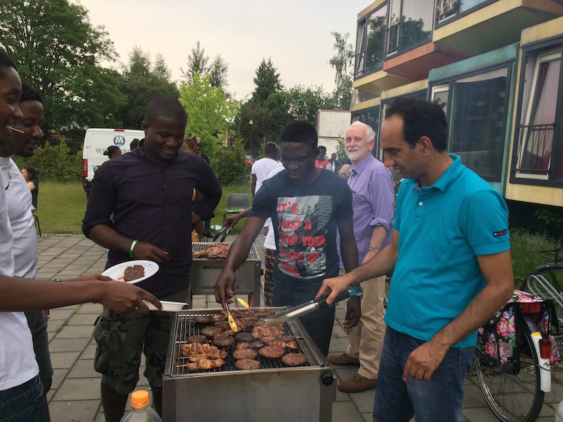 Wittenborg Students enjoy a barbecue during the first day of the year over 30 degrees!