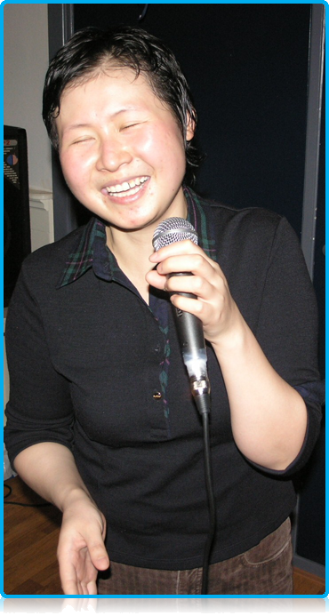 Debbie Kuang (1979-2012) Singing in the Wittenborg University Karaoke Final 2007