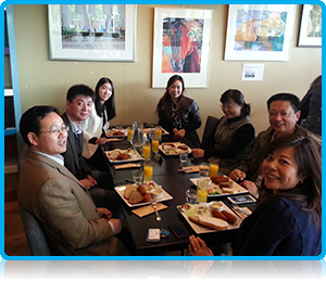At lunchtime, the Shanghai Business School delegation, joined by director Maggie Feng and China Desk representative Myra Qiu, enjoyed a typical Dutch lunch of Croquettes.