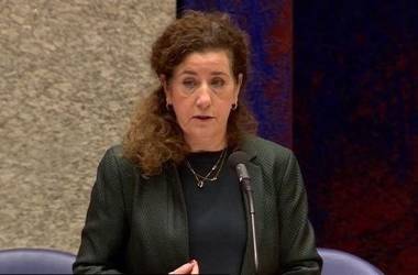 Minister: Private Dutch HE Institutions not Obliged to Justify Use of English