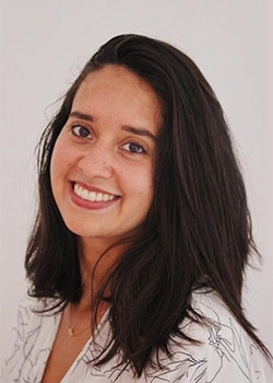 Mariana Góes from Brazil Working for Major International Companies