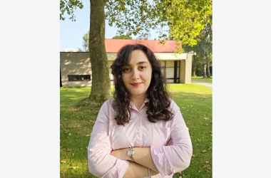Meet Bahareh Monazah Meet Bahareh Monazah