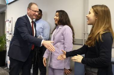 Wittenborg Students Meet New Apeldoorn Mayor Wittenborg Students Meet New Apeldoorn Mayor