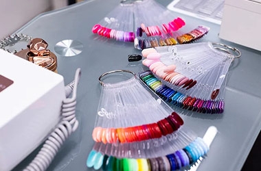 Wittenborg Graduate Opens Successful Nail Salon in Amsterdam