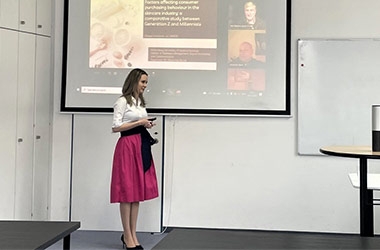 Munich-Based Olesya Andreeva Thanks Advisor Alexander Bauer for Successful Thesis Munich-Based Olesya Andreeva Thanks Advisor Alexander Bauer for Successful Thesis
