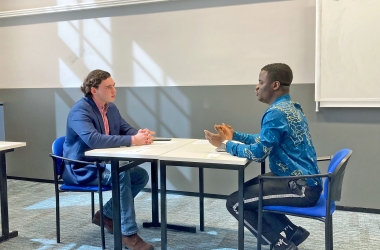 Bachelor Students 'Buy, Sell' VR Systems in Negotiation Skills Project Week Bachelor Students 'Buy, Sell' VR Systems in Negotiation Skills Project Week