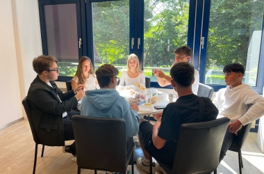 Summer School Broadens Horizons of Students from Four Countries Summer School Broadens Horizons of Students from Four Countries