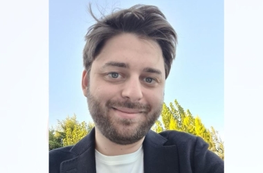 Master’s Thesis Analyses AI Acceptance Among MBA Students in the Netherlands Master’s Thesis Analyses AI Acceptance Among MBA Students in the Netherlands