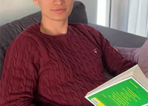 How One Wittenborg Student Puts Darwinian Theory into Practice 