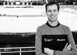 How to Rise to Top of Sports Industry without Being an Athlete 