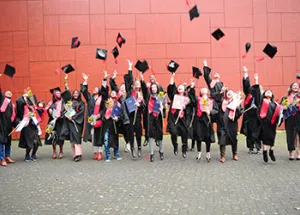 Winter Graduation Ceremony Celebrates the Achievements of 49 Students