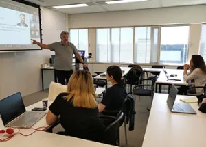 Students Participate in Workshop on How to Enhance CVs