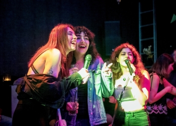 Fun and Music More than 100 People Participate in Wittenborg’s Karaoke Night